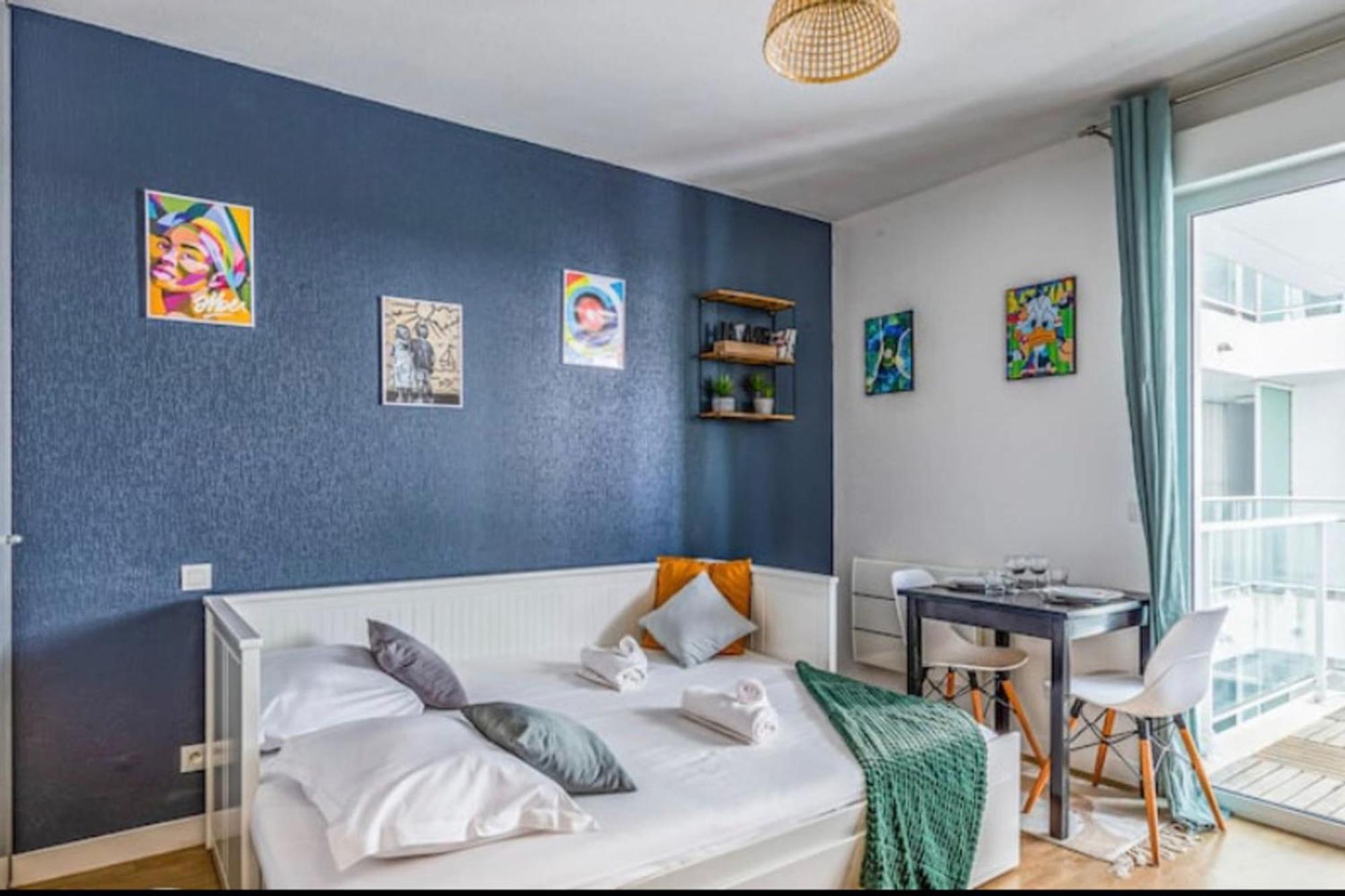 Appartement With Balcony In The Heart Of La Rochelle (Charente-Maritime)